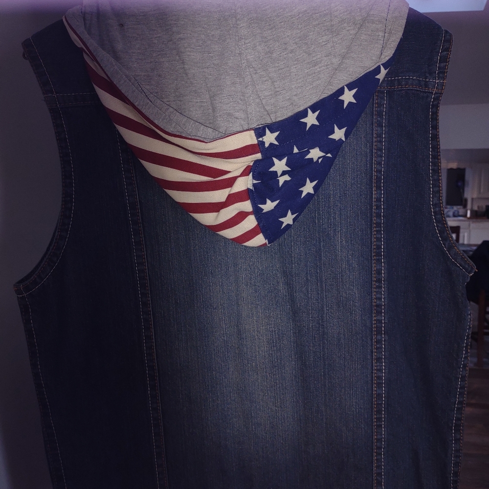 Royal Premium Jean Vest.  Good is the American Flag.  Great Premium Jean.